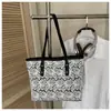 Bolso de un solo hombro con encaje de estilo pastoral, ambiente de hada suave, bolsa de mano tipo tote de gran capacidad para el día a día, bolso de mano de nicho, bolso de mujer vintage
