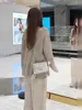 Moda Perezosa de Estilo Coreano Nuevo Estilo, Impresionante y Único Cardigan de Punto Hueco Gris para Mujer, Estilo Delgado para Primavera y Verano