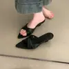 Chinelos Femininos de Verão com Salto Anabela e Bico Fino 2026 Novos Sandálias Estilo Francês Brisa Noturna para Vestidos, Sandálias Deslumbrantes de Salto Alto Estilo Fada