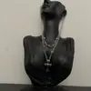 Collar en capas con colgante de cruz estilo europeo y americano para mujer, cadena para clavícula de nicho de alta gama, accesorio de cuello versátil y elegante