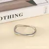 Pulsera Geométricafina Retro Estilo Europeo y Americano Transfronteriza para Mujer Diseño de Nicho Versátil Lista para Enviar Venta al por Mayor