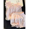Pijama Curto Feminino Doce e Delicado com Babados e Mangas Curtas 2026 Novo Estilo de Verão Shorts de Botão de Flor Que Podem Ser Usados Fora de Casa como um Conjunto de Homewear