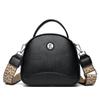 Bolso Shell de Moda Ligero para Mujer 2025 Nuevo Bolso de Hombro Simple Casual para Viajero Elegante Versátil Moderno Bandolera