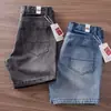 Verão 2025 Novos Shorts Jeans Rasgados Lavados Estilo Retrô Americano Marca da Moda Shorts Jeans Slim-Fit Masculino
