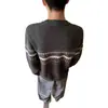Suéter Tejido Retro Jacquard Fair Isle con Cuello Henley Otoño 2026 para Hombres y Mujeres Alta Vibra Intelectual Holgado Informal Casual