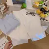 Conjunto de camisa de verão de manga curta para crianças, design simples listrado para meninos e meninas, camisa de manga curta e calça comprida, camisa de bebê fresca e estilosa