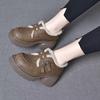 Zapatos de suela gruesa forrados de vellón para mujer otoño e invierno 2023 Nuevo estilo coreano casual zapatos acolchados de algodón para mujer con cordones plataforma plataforma plataforma plataforma mocasines