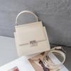 Bolsa de Mão Feminina Estilo Retro 2025, Bolsa de Ombro Texturizada Casual e Fashion, Bolsa Transversal para Uso Diário