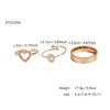 Moda Coreana Ins Estilo de Luxo Conjunto de Anéis em Forma de Coração Cravejados com Diamantes para Mulheres Aço Inoxidável Banhado a Ouro 18K Joias Simples Personalizadas