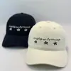 Boné de Baseball Macio Bordado com Florzinhas de Alta Qualidade, Aba Larga, Emagrecimento Facial, Adequado para Circunferência Craniana Grande, Versátil Boné Bico de Pato da Moda Casual para Casais