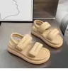 Sandálias de Luxo para Mulheres, Novo Estilo Verão 2026, Sandálias Romanas da Moda com Saias, Sandálias com Velcro de Solado Grosso