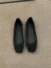 Zapatos de Punta Cuadrada de Boca Baja de una Sola Capa 2025 Primavera y Otoño Nuevos Estilo Francés de Noche Suaves Retro Suede Zapatos Planos Suaves para Mujer