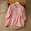 Nueva camisa retro bordada de algodón y lino estilo chino para mujer, nuevo modelo de verano, blusa artística de cinco mangas fina y transpirable