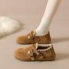 2025 Moda Retrô Versátil Nicho Mules de Bico Fechado para Mulheres Outono e Inverno Design Fivela de Cinto Chinelos Casuais