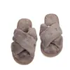 2026 Nuevas Pantuflas de Piel Bordadas con Lazo Pequeño Pantuflas de Algodón para Interiores Suela Suave Cálida Pantuflas Versátiles para el Hogar