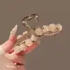 Elegante pinza de garra floral para peinado semi-recogido, nuevo modelo 2026 para mujer, pinza de tiburón de tamaño mediano para la parte trasera de la cabeza, accesorio para el cabello