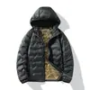 Chaqueta Ligera con Capucha de Plumas Resistente al Viento para Exteriores, Estilo Chaqueta de Esquí Cálida de Invierno para Hombre