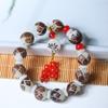 Fornecimento de fábrica pulseira de raiz de bodhi de jade branco com lótus esculpido pulseira de círculo único de semente original pulseira de lótus de semente de bodhi para homens e mulheres
