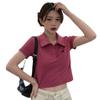2025 Novo Design de manga curta Sense Niche T-shirt Top curto feminino Verão Bordado Gola Polo de manga curta