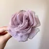 Presilha de Flor em Renda para Mulheres 2025 Nova Presilha de Cabelo Elegante para a Parte de Trás da Cabeça, Acessórios de Cabelo de Flor Elegantes para o Estilo de Férias, Adorno de Cabeça