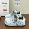 Mocasines gruesos de estilo coreano para mujer con plantillas ocultas para aumentar la altura, nueva colección de otoño 2026, estilo retro de entrenamiento alemán, zapatillas casuales versátiles