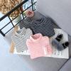 Sudadera de cuello alto a rayas para niños y niñas con forro polar, Top base engrosado, Ropa infantil de comercio exterior nueva para el invierno 2026, para edades de 3 a 8 años
