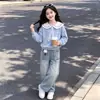 Conjunto de dos piezas para niña de principios de otoño, casual, juguetón, top azul marino con cuello de color contrastante, estilo coreano, dulce, lindo, con conejito, jeans