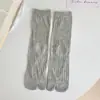 Calcetines Finos de Dos Dedos para Mujer, Calcetines de Dos Dedos, Malla Calada Japonesa para Otoño e Invierno, Calcetines de Algodón con Dedos Separados, Calcetines de Dos Dedos de Color Puro para Mujer, hasta la pantorrilla