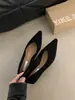 Zapatos de Mujer Retro de Tacón Bajo Puntiagudos de Boca Baja 2025 Nuevos para Primavera y Otoño de Gamuza sin Cordones para el Trabajo