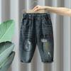 5755 Pantalones Vaqueros para Niños Verano 2026 Nuevo Estilo Delgado Pantalones para Niños Vaqueros Elegantes y de Moda para Niños Otoño