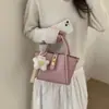 Bolsa de Mão Tendência deste Ano Estilo Cesta 2026 Nova Bolsa de Nicho com Padrão Lichia Bolsa Saco para Ir ao Trabalho, de Ombro e Transversal