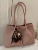 Bolso Tote de Moda Casual de Gran Capacidad y Alto Valor Estilo Nuevo Verano 2026 Bolso de Hombro Relajado para el Trabajo y el Viaje Diario para Mujeres