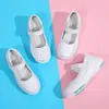 Zapatos de Enfermera en Stock para Mujer, Otoño, Suela Blanda, Transpirables, Antideslizantes, Piel Genuina, Blancos, Zapatos de Trabajo Médico, Comercio Exterior Transfronterizo, Dropshipping de Una Pieza