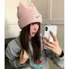 Chapéu de Lã Fofo com Orelhas de Gato Quente Tricotado para Mulheres no Outono e Inverno, Chapéu de Lã Pequeno com Proteção para Orelhas que Mostra o Rosto, Chapéu Versátil Baotou