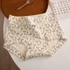 Ropa interior de mujer más vendida en Taobao, Algodón para bebé de Clase A, Antibacteriana, Entrepierna extendida, Ajustada a la cadera, Estampado floral, Calzoncillos tipo bóxer para niñas