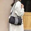 Bolso Pequeño Cuadrado Retro Versátil Personalizado para Mujer, Gran Capacidad, Bolso Cruzado de Nylon, Bolso Casual de un Solo Hombro para el Día a Día, Piel Suave