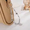 Colgante Creativo Nuevo de Mariposa Cadena para Colgar en Teléfono Móvil Cadena Corta para Teléfono Móvil Colgante de Muñeca de Flor de Rosa de Gama Alta