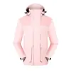 Chaquetas Exteriores de Tres en Uno con Bloques de Color al por Mayor, Ropa de Trabajo para Grupos de Empresa, Ropa Impermeable y a Prueba de Viento para Montañismo al Aire Libre en Stock