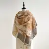 Bufanda Jacquard de Doble Cara Nueva de Invierno, Estilo Literario Retro con Diseño de Plantas y Flores para Mujer, Chal Grueso y Cálido, Esencial para Combinar con Abrigos