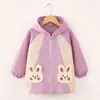 Bata Infantil Exterior, Chaqueta de Plumas para Bebé Niña, Delantal Protector, Chaqueta Exterior Impermeable y Anti-Suciedad para Niños Tallas Mediana y Grande Otoño e Invierno