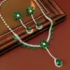 Conjunto de Brincos e Colar de Flor Cravejados com Diamantes, Estilo de Moda Retrô Europeu e Americano, Corrente Clavicular, Joias de Luxo Leve e de Alta Qualidade para Venda por Atacado