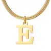 Colar com Pingente de Letra Inglesa em Aço Titânio Banhado a Ouro Real 18K, Design de Nicho, Joia Acessório Simples e de Alto Padrão para Mulheres