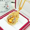 Loja de Ouro Mesmo Estilo Pingente de Porcelana Azul e Branca Escovada com Incrustação de Diamantes Banhado a Ouro, Novo Estilo Chinês Pingente de Cuia Giratório das Quatro Beleza da Vida