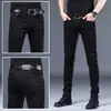 Jeans de Mezclilla Negros de Alto Gama Hong Kong para Hombre 2026 Otoño Nuevo Estilo Modernos Ajustados Cónicos Casuales Pantalones Largos