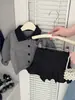Conjunto Estilo Preppy para Meninas 2025 Novo Estilo Bebê Cardigã de Tricô com Lapela + Saia Plissada Conjunto Fashion de Duas Peças