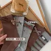 Meias femininas marrons para outono e inverno com laços, meias de cano médio doces e fofas, meias de algodão sem costura, meias largas estilo Maillard para primavera e outono
