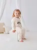 Saco de dormir para bebé, Pijama de una capa con piernas separadas para bebés, Estilo primavera y verano para niños, Saco de dormir tipo mameluco de seda premium anti-patadas