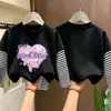 Camiseta para niña para primavera y otoño, manga larga combinada, nueva y elegante camiseta de otoño para niños 2026, camiseta básica de algodón puro para bebés