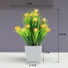 Flores Artificiais de Simulação Decorações Criativas para Mesa de Casa Flores de Plástico Grama Artificial Plantas Verdes Decorações de Interior Mini Decorações Bonsai