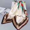 Bufanda cuadrada nueva de seda sintética para niñas, bufanda de seda con estampado para las cuatro estaciones, bufanda chal 90*90
